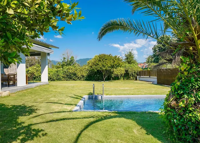 Rafaelo Pool Side