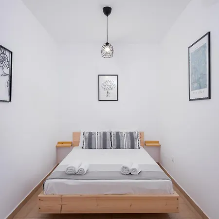 Vakantiehuis Rafaelo Pool Side Olympiada