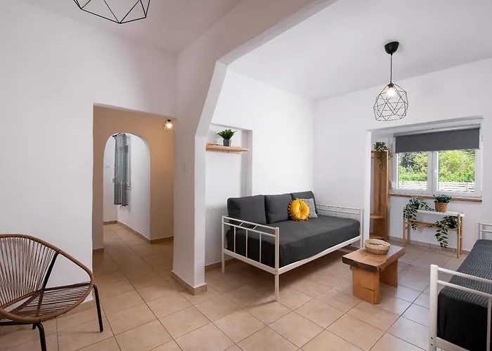 度假居 Rafaelo Pool Side 奥林匹亚达