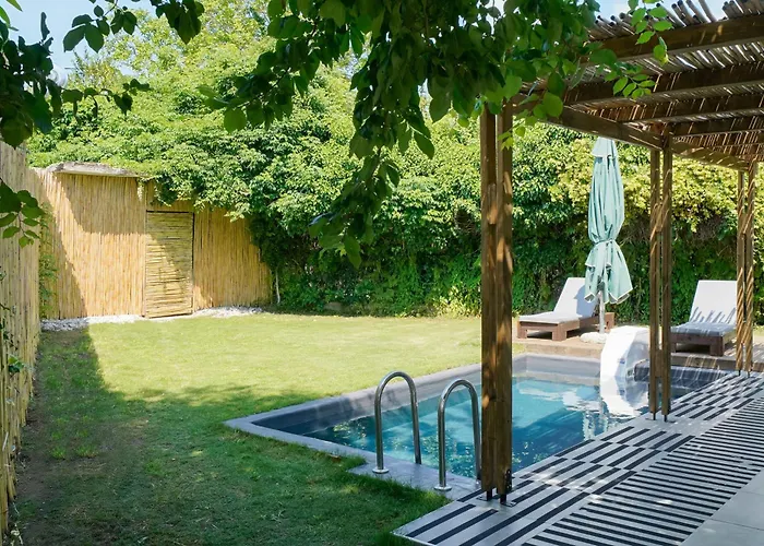 Rafaelo Pool Side 度假居 奥林匹亚达