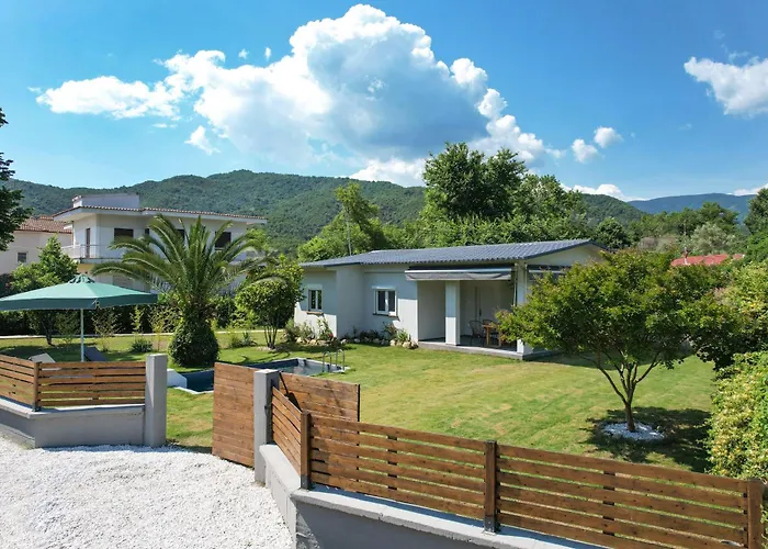 Ferienhaus Rafaelo Pool Side